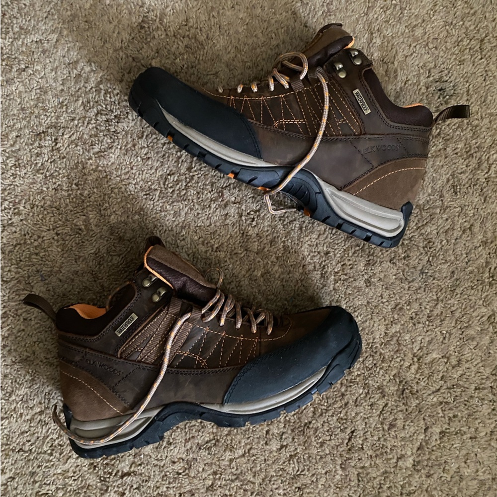 Brown and Orange Waterproof Elk Woods Men’s Hiking Shoes size 10.5 - Picture 2 of 9